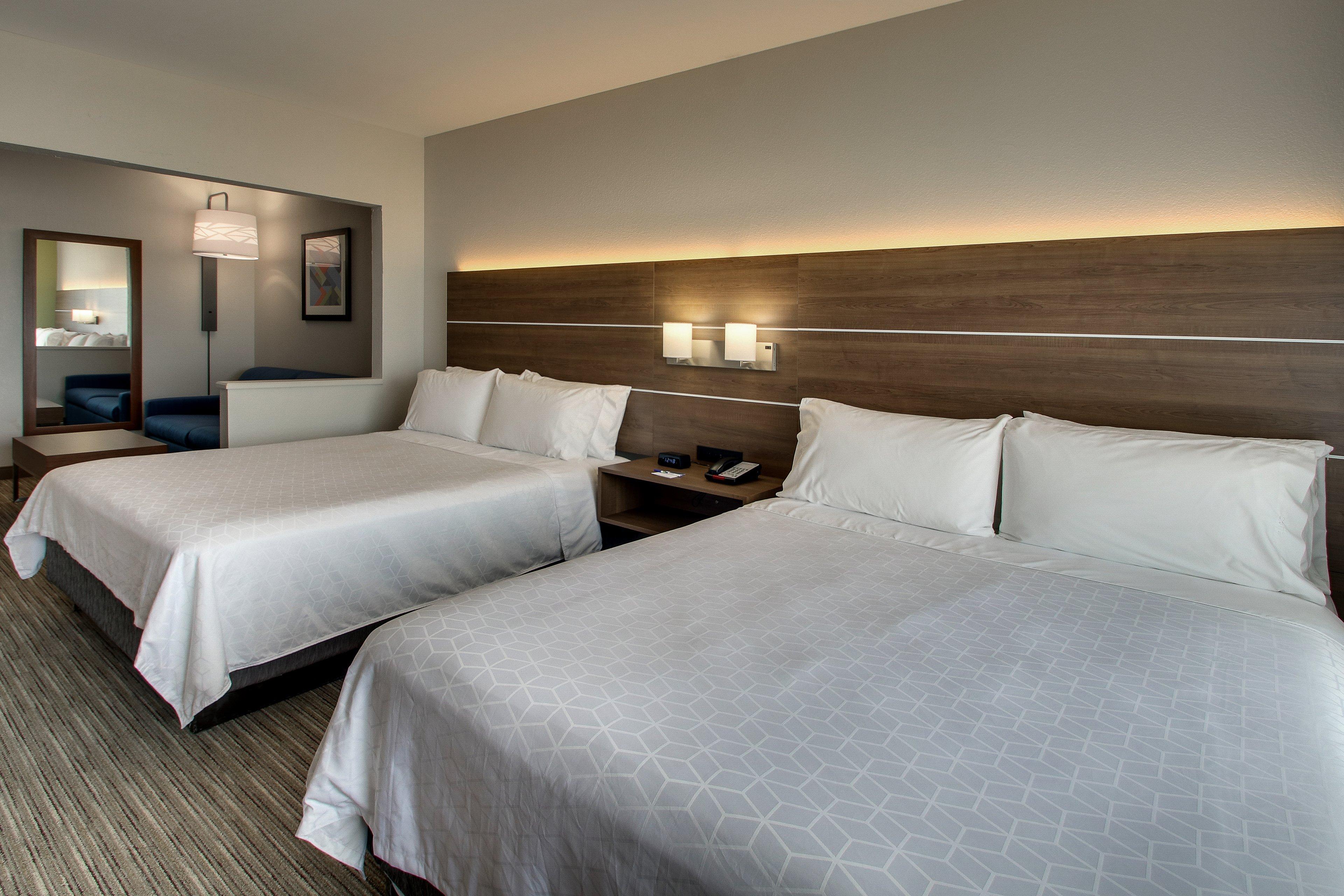 Holiday Inn Express Hotel & Suites Waukegan/Gurnee By Ihg Exterior photo